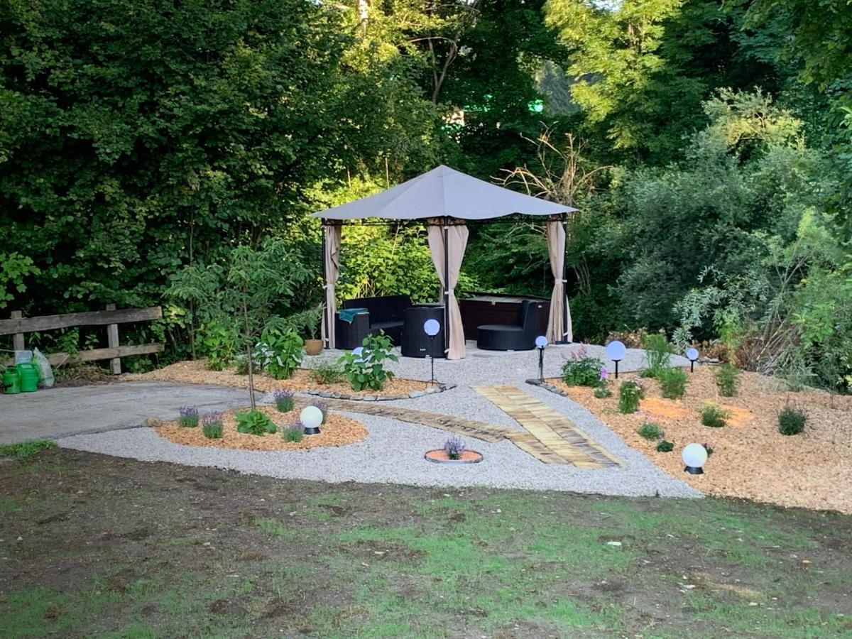 Landgasthof Steinmuehl Hofbauer Fruehstueckspension Und Campingplatz Waidhofen-Ybbs Dış mekan fotoğraf