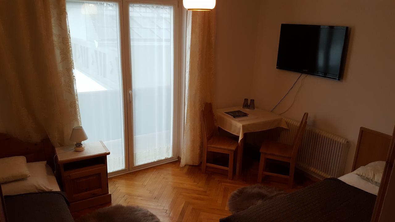 Landgasthof Steinmuehl Hofbauer Fruehstueckspension Und Campingplatz Waidhofen-Ybbs Dış mekan fotoğraf
